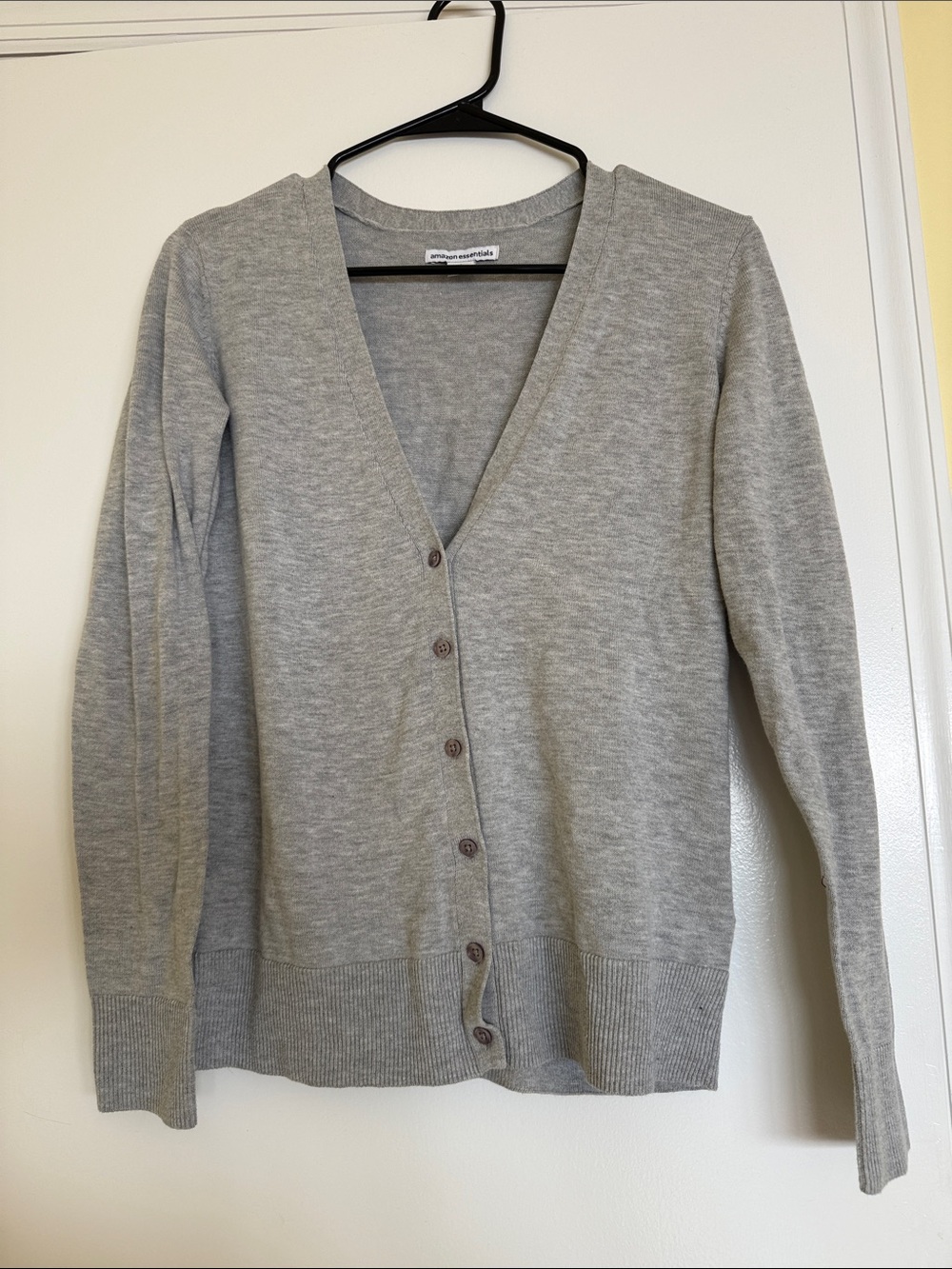Amazon Essentials Light Gray V-Neck Button Cardigan